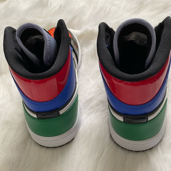 Jordan 1 Multi Patent (W) - Picture 4 of 8